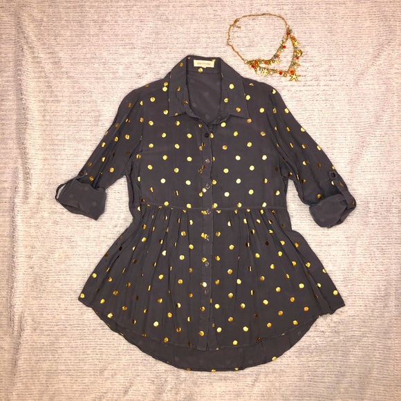 Solitaire Tops - 💝🛍Beautiful button down tunic✨Large